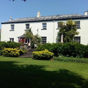 Buckley Farmhouse B & B
